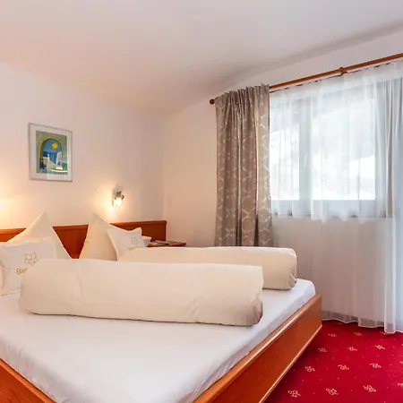 Otel Fruehstueckshotel Birkenhof Rauris